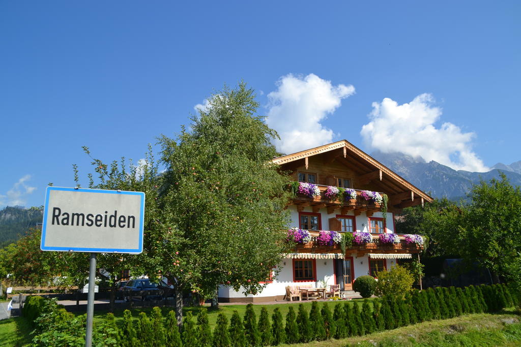 Ramseiderhof Apartment Saalfelden ภายนอก รูปภาพ